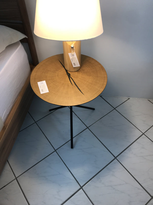 oakly end table tripod