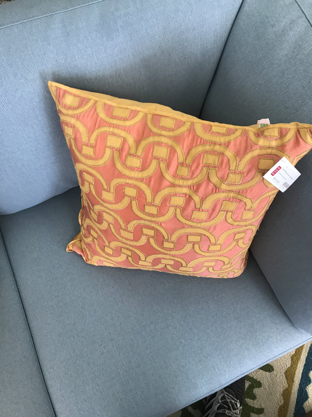 c28 sf decorative cushions