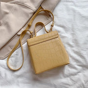 RIVER Crossbody