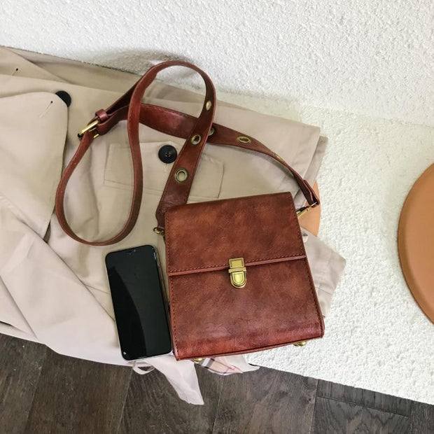 SARA Crossbody