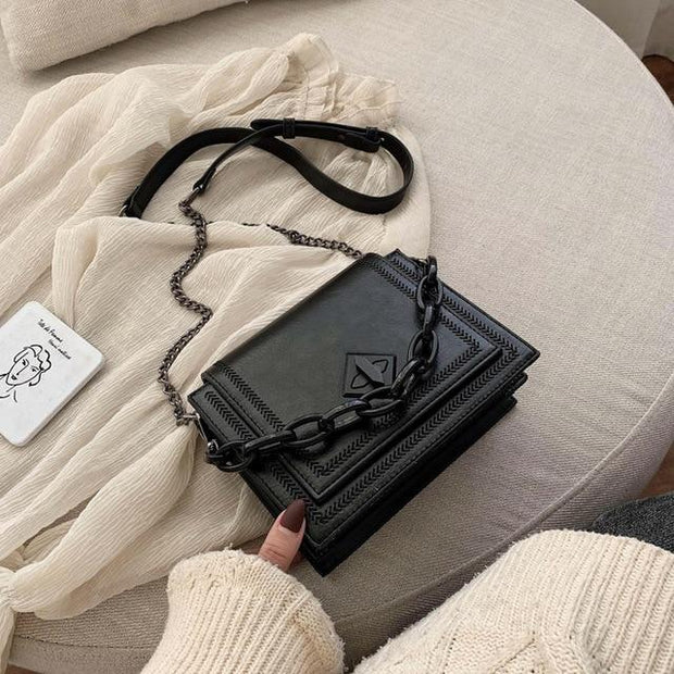 NICOLE Crossbody