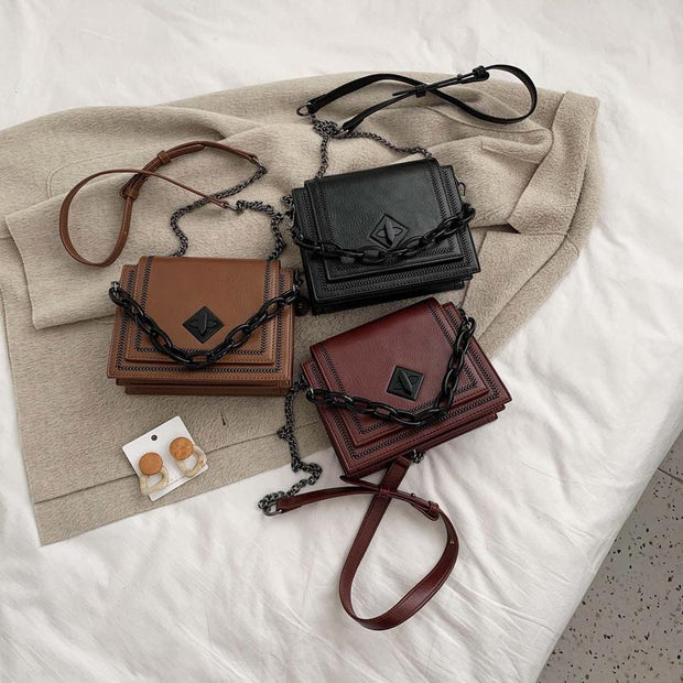NICOLE Crossbody