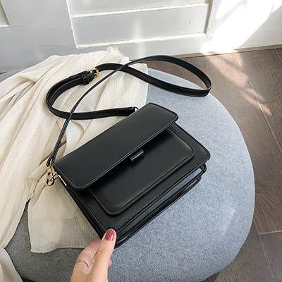 VICTORIA Crossbody